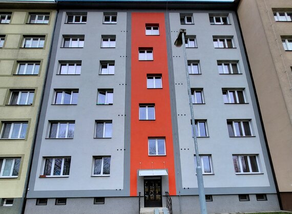 Revitalizace bloku řadového bytového domu Sokolovská Revitalizace bloku řadového bytového domu Sokolovská